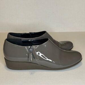 Cole Haan Women's Size 9.5 Gray Wedge Shoes With Small Side Zip